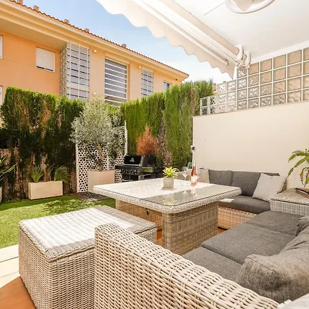 Luxury 5-bedroom Townhouse In Jardines Del Pla, Javea 250m From The Arenal 펜션 *